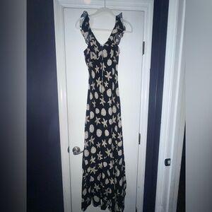 NWOT- SAYLOR Black and Cream Star Pattern Maxi Dress